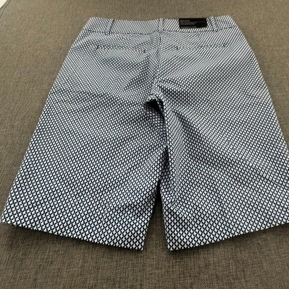 NEW! Ann Taylor Devin Fit Shorts Size 4 Blue & White $59 Cotton Blend Bermuda - Picture 9 of 14